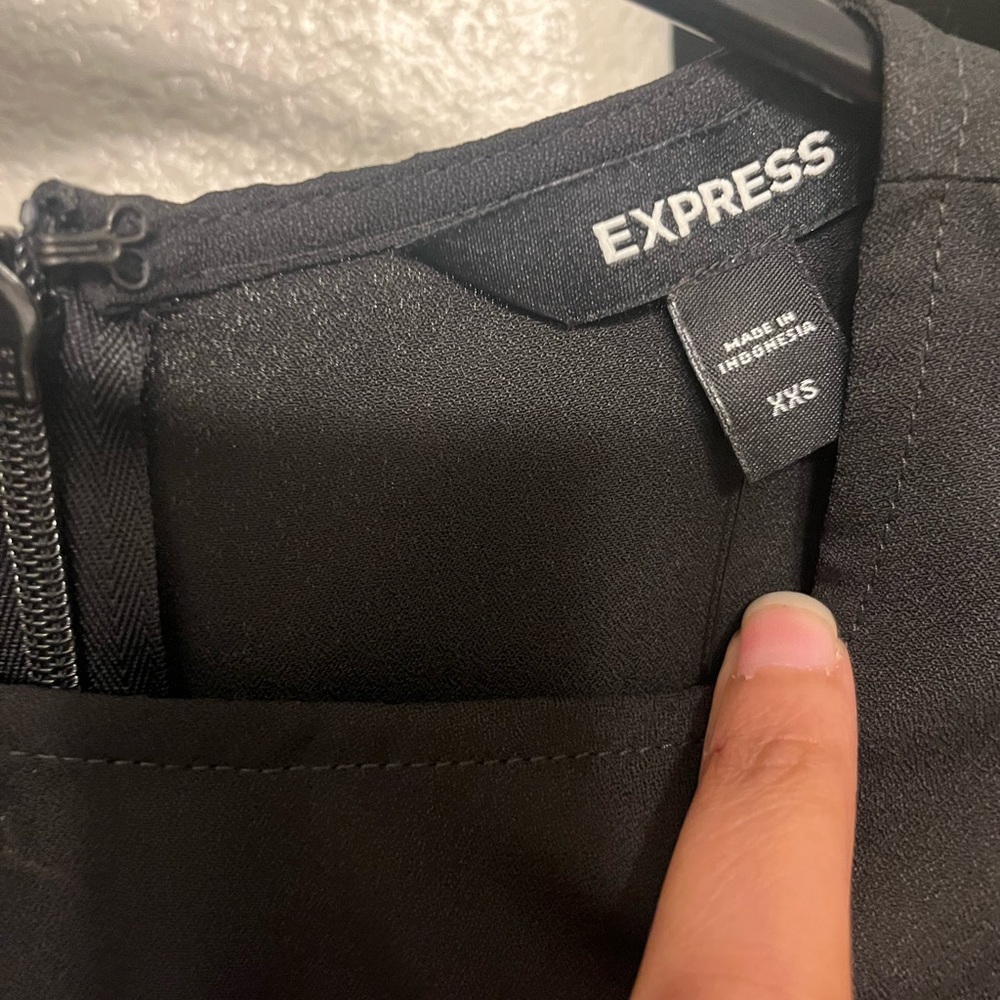 Express black top - Picture 3 of 6